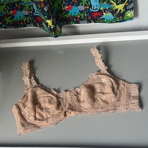 Intimissimi Lace Bra in Soft Beige floral underwire 38C